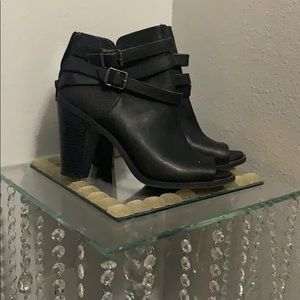 Vera wang peep toe ankle boots